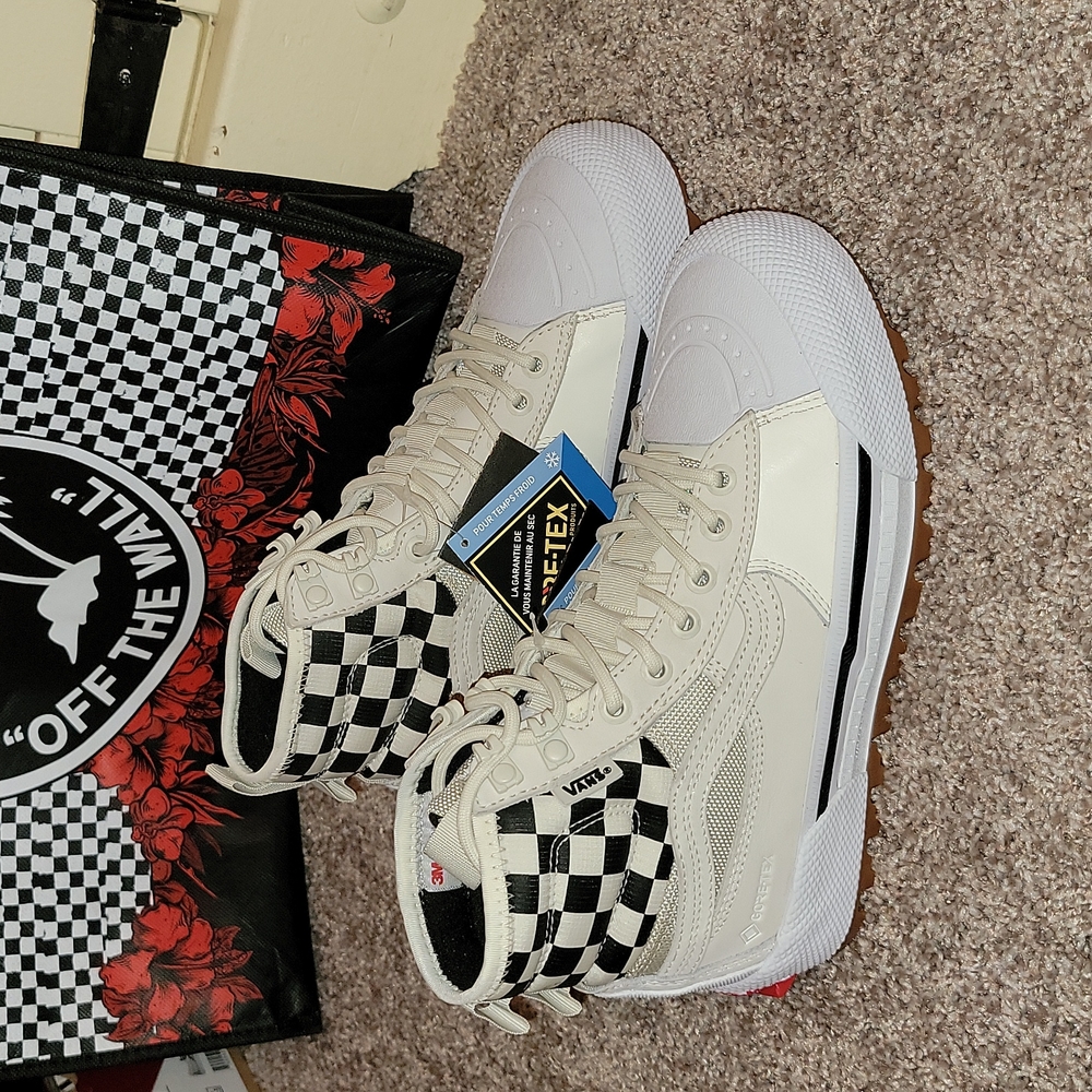 New VANS Checkerboard SK8-Hi Gore-Tex MTE-3 All Weather Boot Shoes M 7 / W 8.5